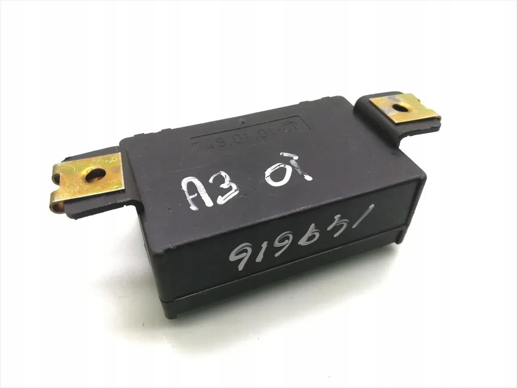 фото №8, Audi a4 блок керування / модуль сигналізація 1.9 tdi дизель 81kw 110 hp 4b0951173