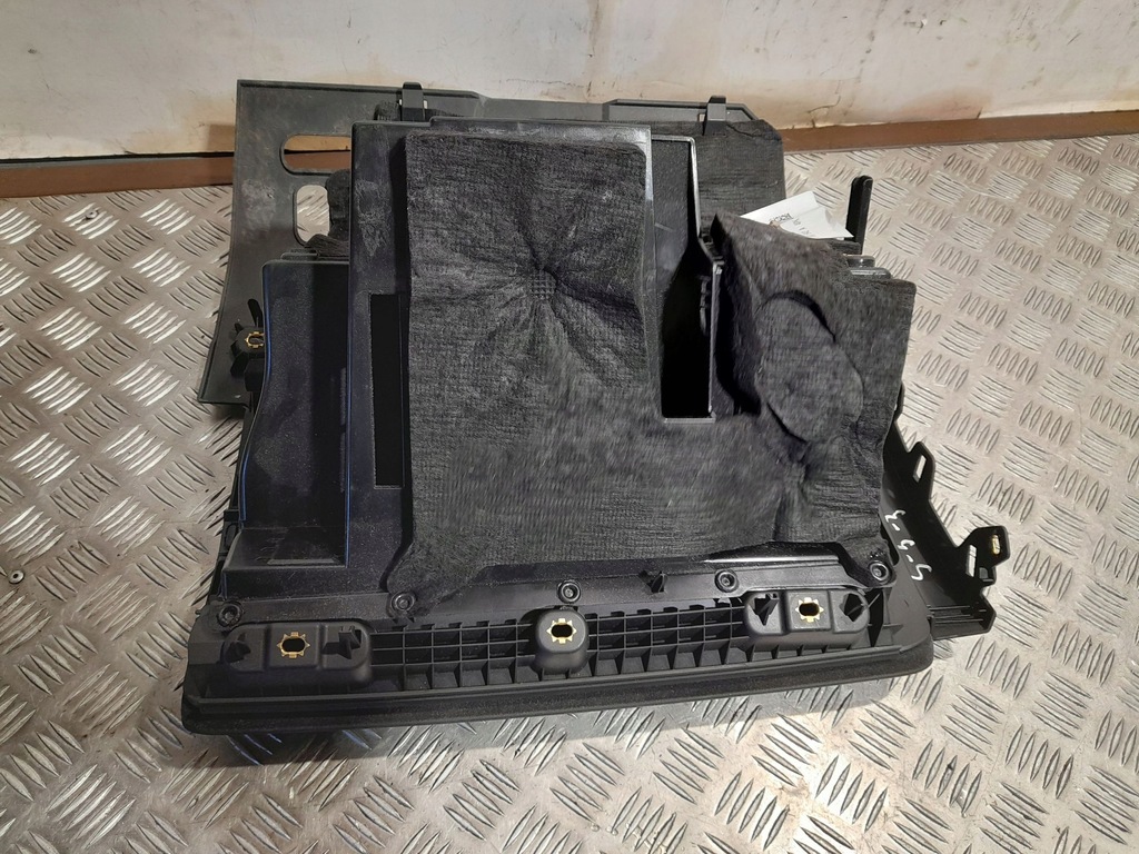 фото №6, Audi a3 s3 8v 2015 бардачок панелі приладової панелі / комплект