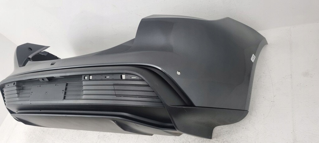 фото №16, Porsche taycan 9j1 бампер задний задняя 9j0807421e