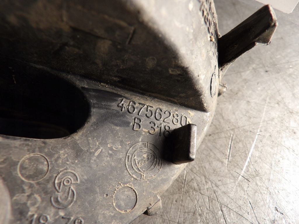 фото №3, Поворотник правый alfa romeo 147 46756280