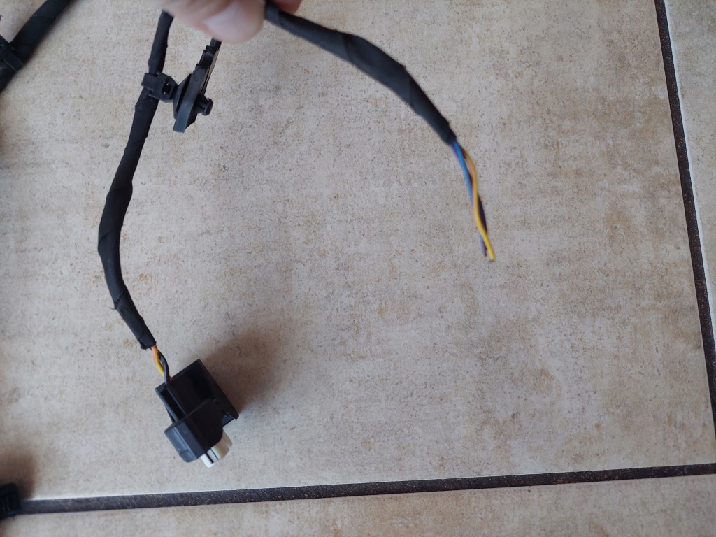 Решётка бампера - средняя - жгут pdc - ford focus mk4 Оригинал