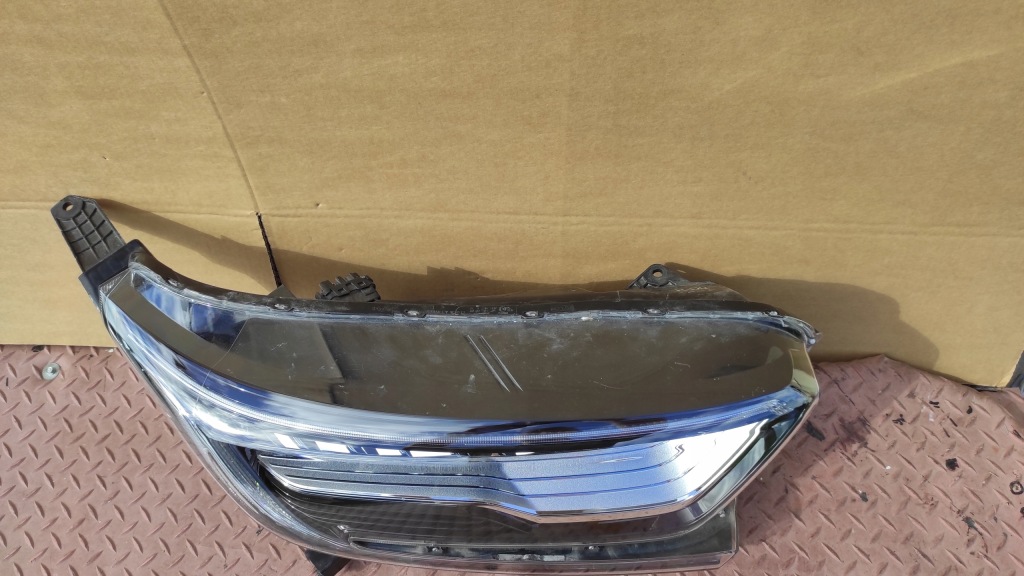 Honda crv full led nie-klejona демонтаж 2017-23r хорошее состояние европа фара правый Киев