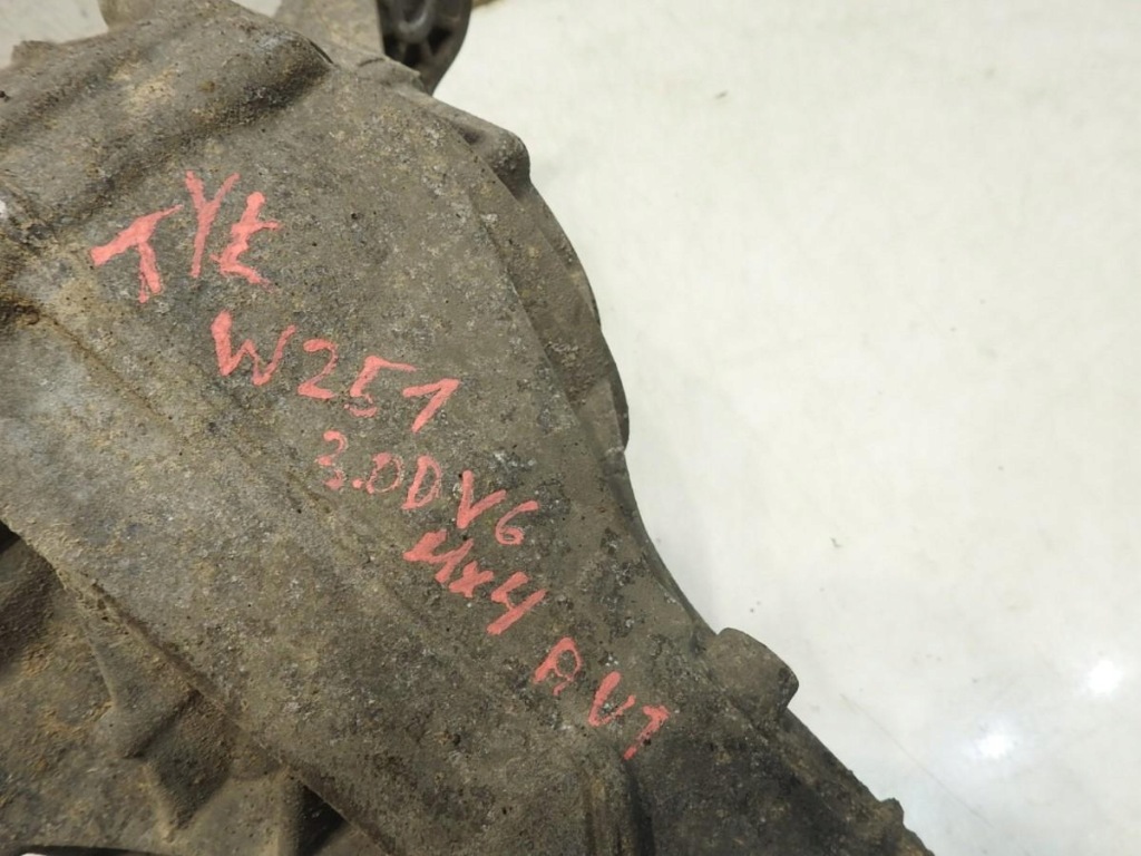 фото №2, Мост дифференциал задняя 4x4 автоматическая коробка передач mercedes r w251 3.0 cdi v6 4460-310-032