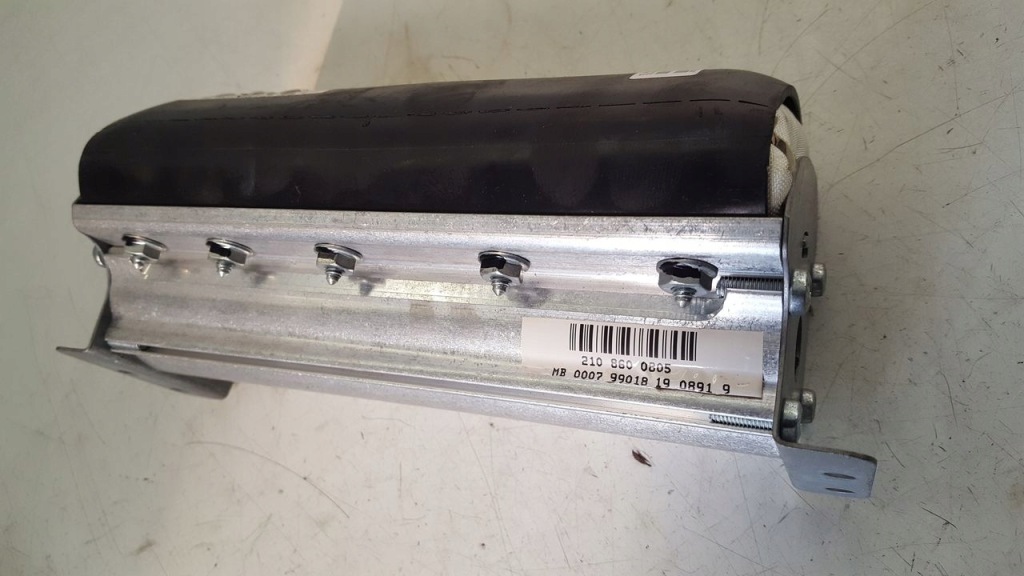 Панель приладів панель  ремені mercedes w170 slk в Україні