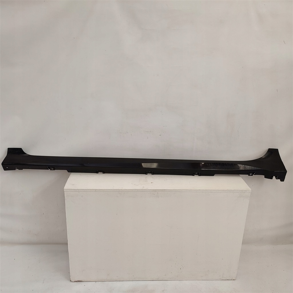 фото №1, Молдинг порог левая nissan leaf 2 ii po 2017 768535sa0a