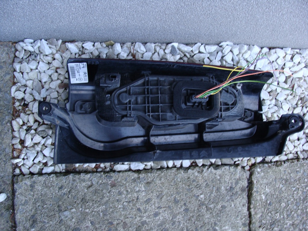 фото №4, Лампа лівий задня combo e rifter partner iv proace 9820554880 !!!