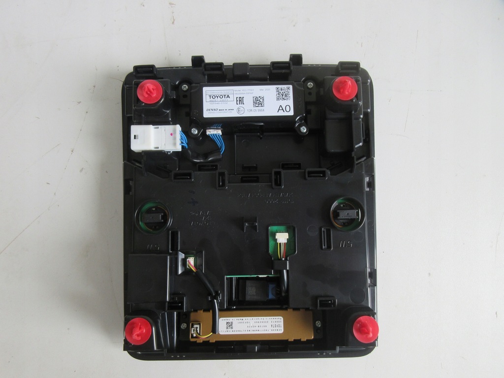 фото №4, Rav4 v лампа освещение салона кабины