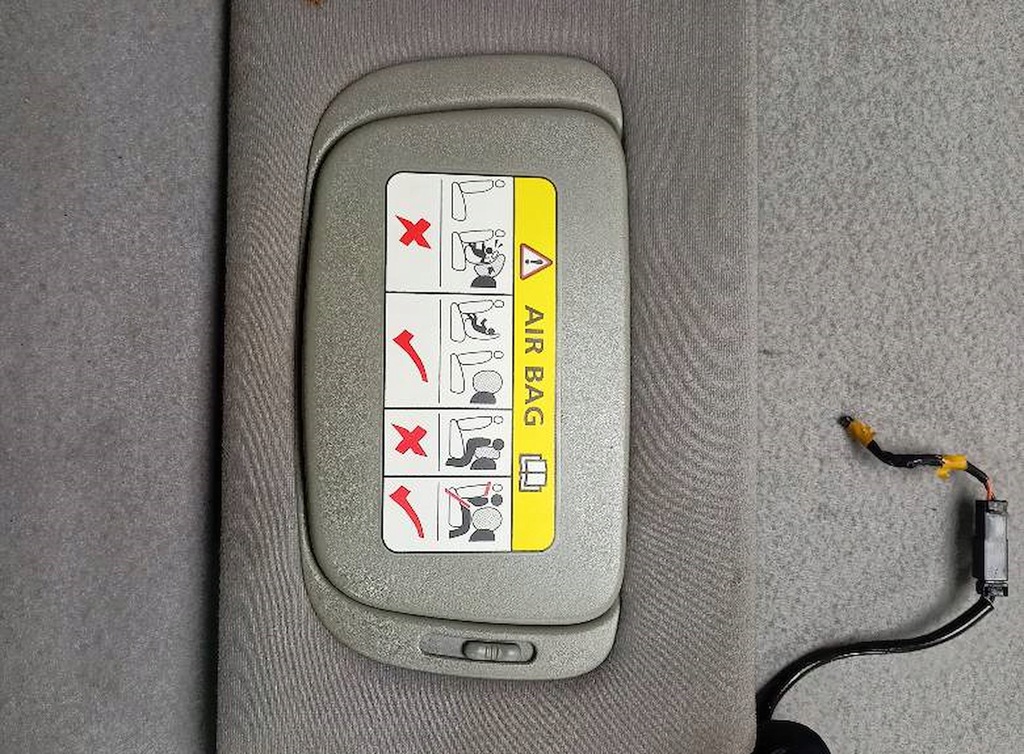 фото №1, Захист сонцезахисна права jaguar s-type