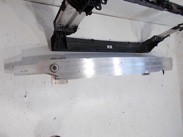 фото №10, Audi оригинальный номер 4k0805594 pas передний