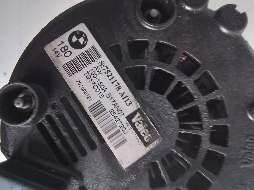 M760 генератор bmw e63 n52b30 7521178 Оригінал