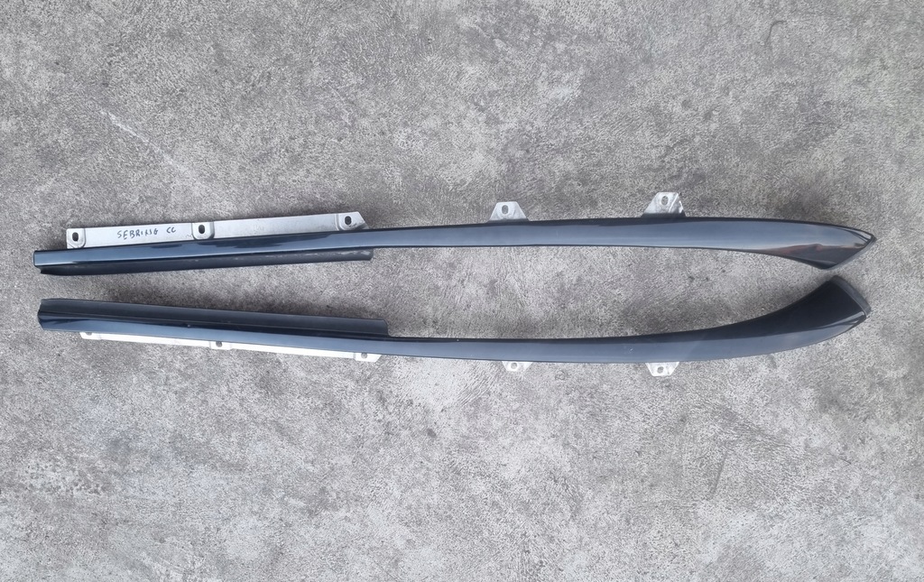 фото №1, Sebring ii cabrio молдинг защита стойка правая перед
