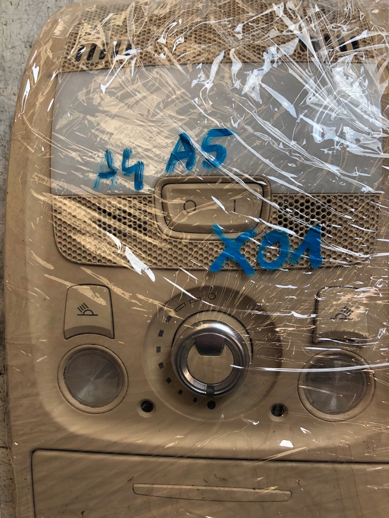 фото №5, Audi a4 b8 a5 лампа потолочный 8t0947135bj