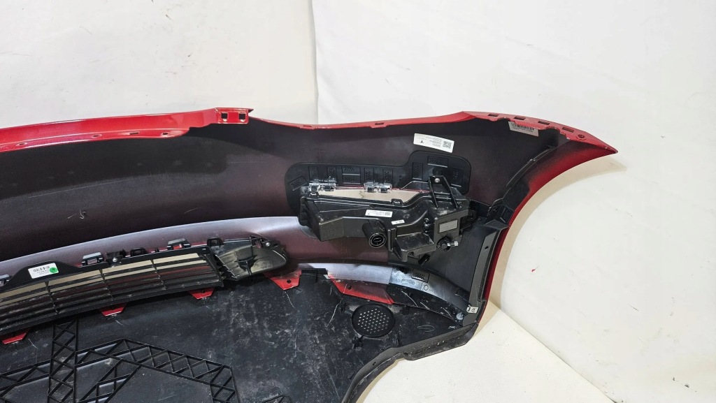 Купити Бампер перед передній решітка протитуманна фара плита tesla model 3 lift kompletny