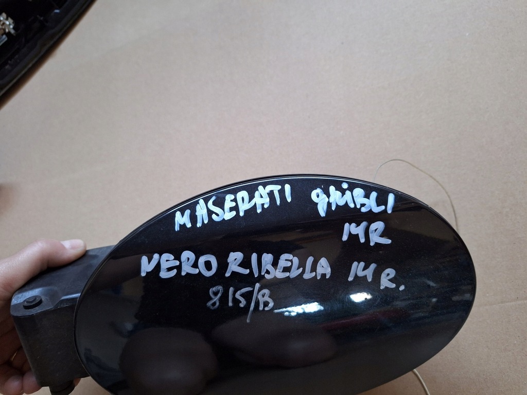 фото №6, Maserati ghibli крышка топлива nero ribelle