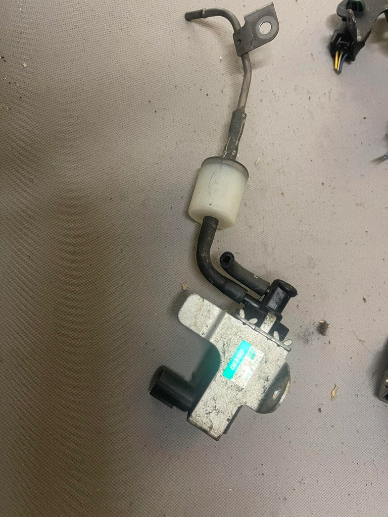 фото №8, Honda оригінальний номер 139700-0870 клапан вакууму датчик