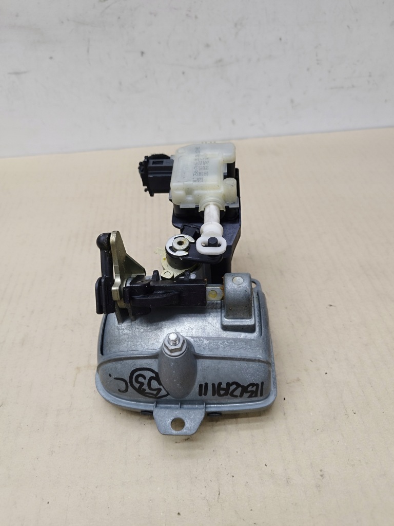 фото №8, Эмблема ручка + привод крышки багажника seat ibiza iii lift 2006-2009