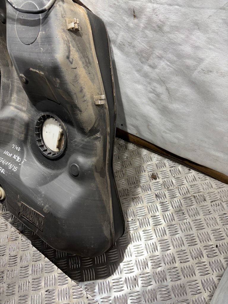 фото №10, Бак топлива volvo xc90 i 1 30680341