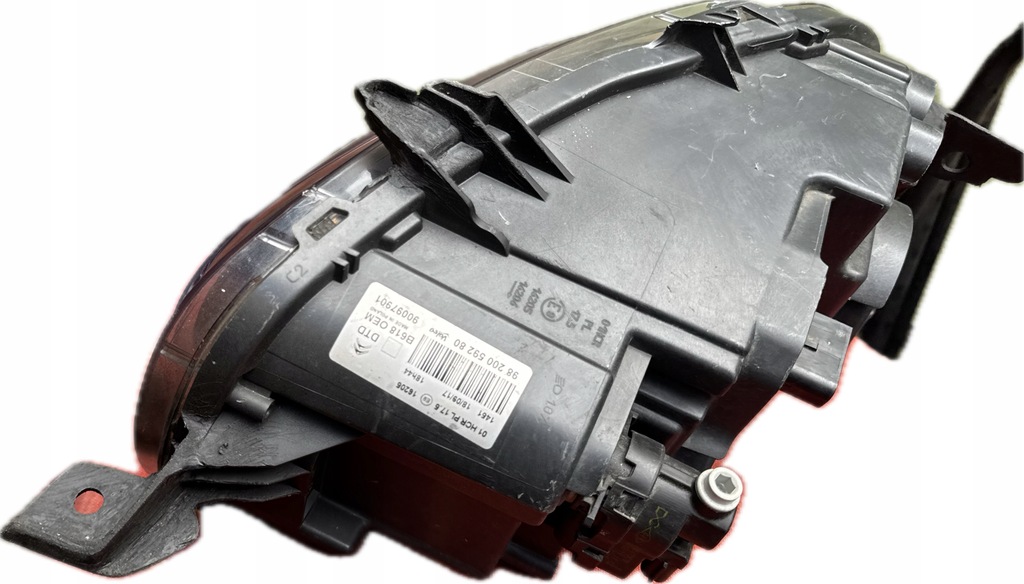 фото №7, Лампа перед права citroen c3 iii 9820059280 оригінал