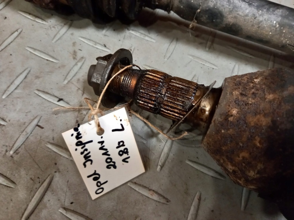 фото №5, Приводной вал левая перед opel insignia 13228195 1.8