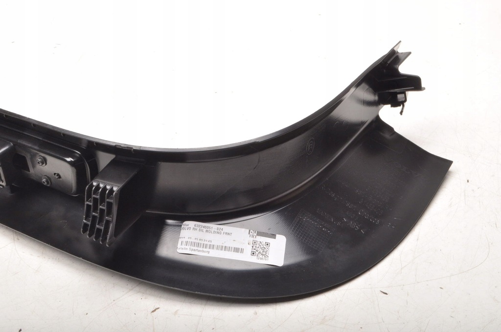 фото №11, Volvo s60 iii v60 ii молдинг поріг поріг права перед передня 31468391