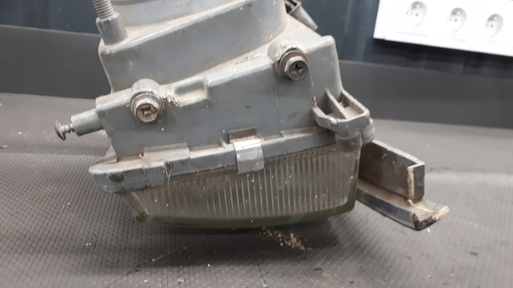 фото №11, Фара левый nissan primera p10 carello