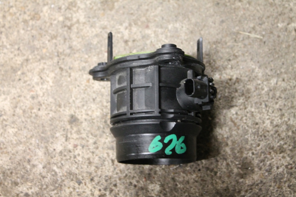 Купить 626. патрубок шланг воздуха 13718471884