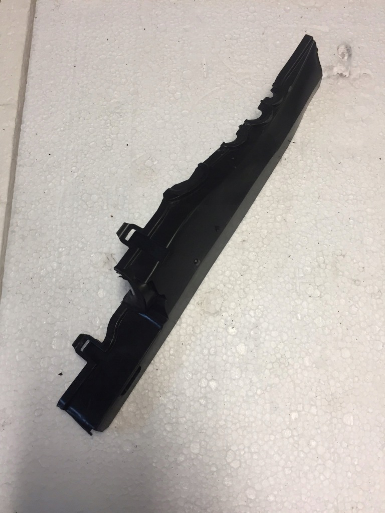 фото №1, Жёлоб жабо audi a4 b9 8w0971871h