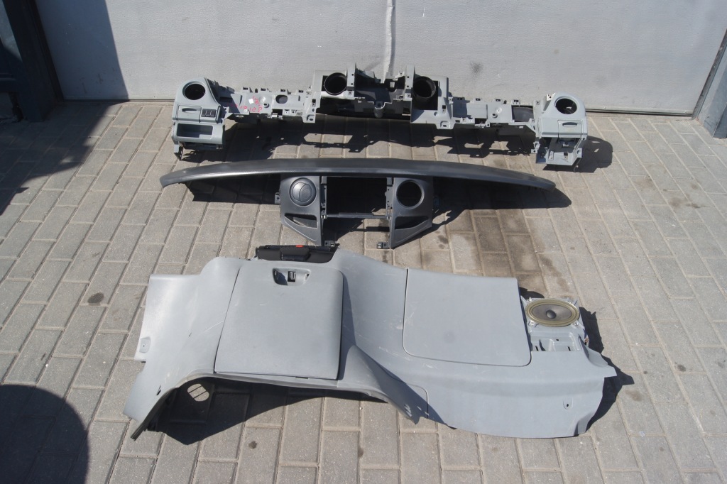 фото №1, Приборная панель приборная консоль iveco daily iii 06-11