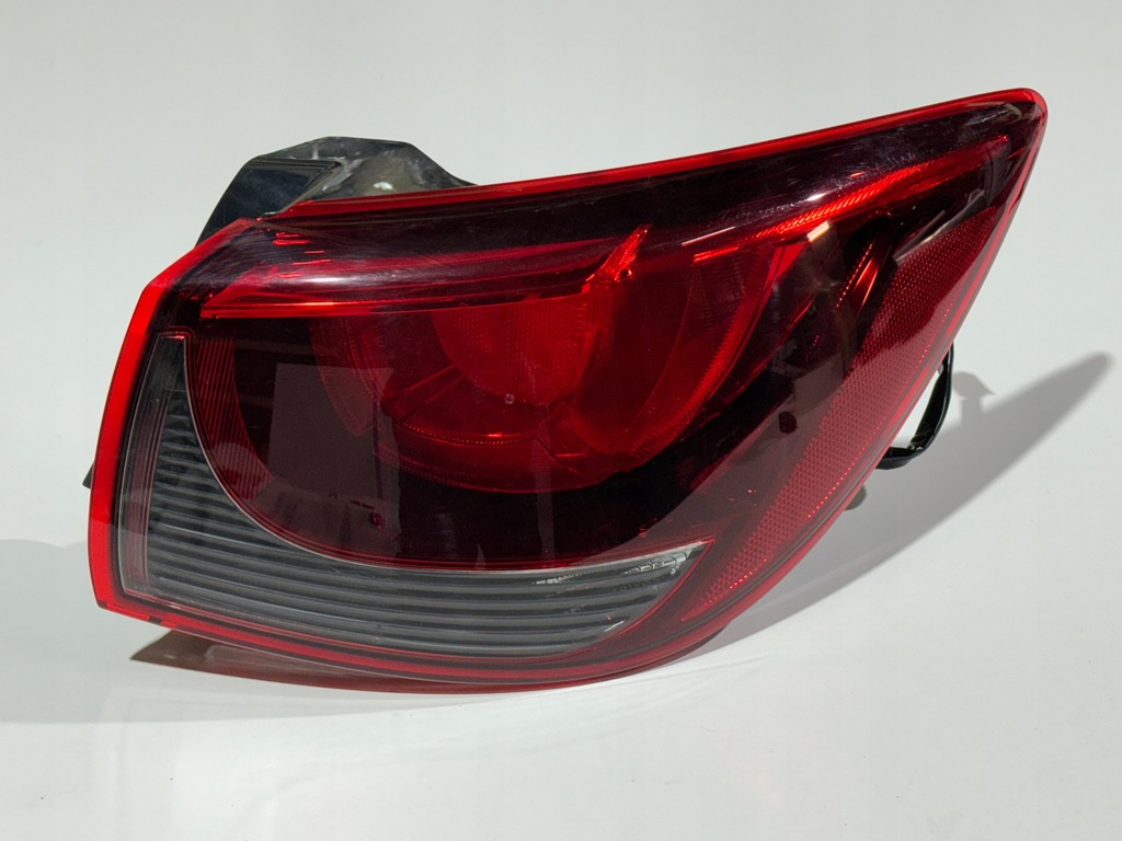 фото №1, Mazda 2 dj 14-20 лампа правий задня оригінал