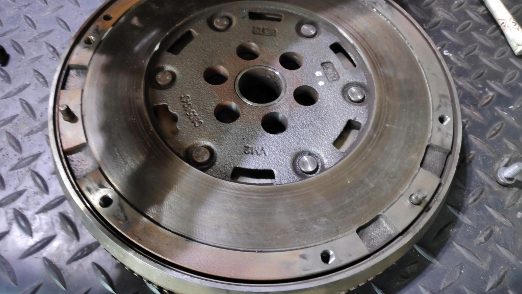 фото №8, Двухмассовый маховик двухмассовый маховик сцепление c5 aircross 9813700880