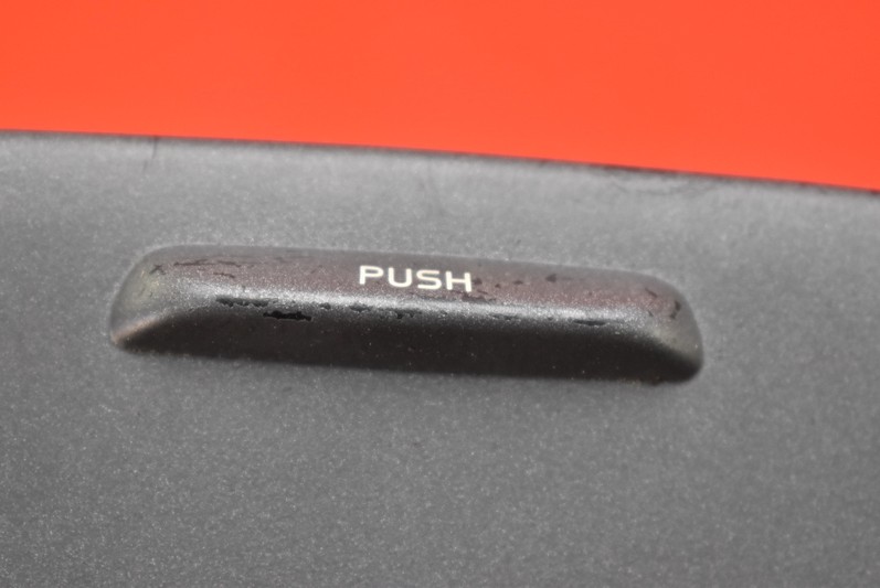 фото №10, Попільничка 9158408 volvo xc70 1 i 96-00