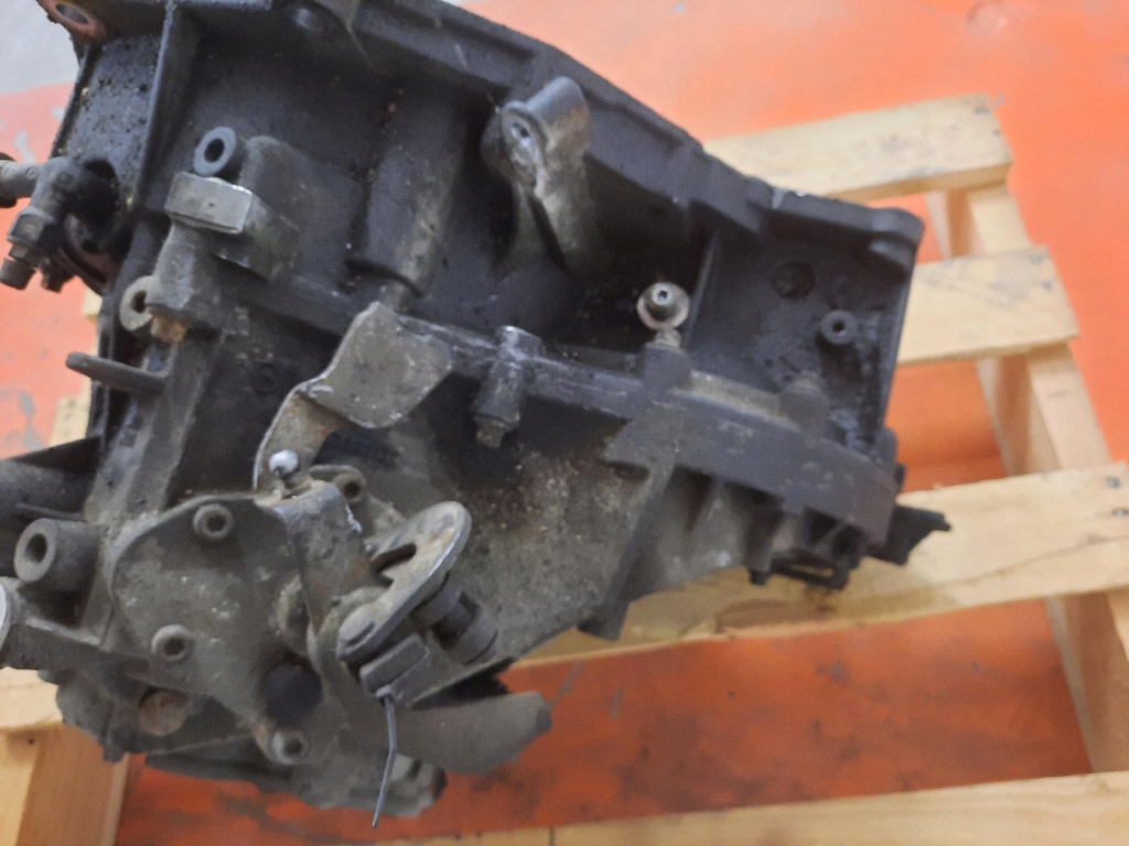 фото №6, Opel signum c 2.2mt 155km 03-05 коробка передач передач механічна f23 5495775 z22yh