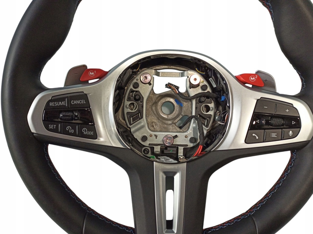 Кермо  bmw xm 8094393 в Україні