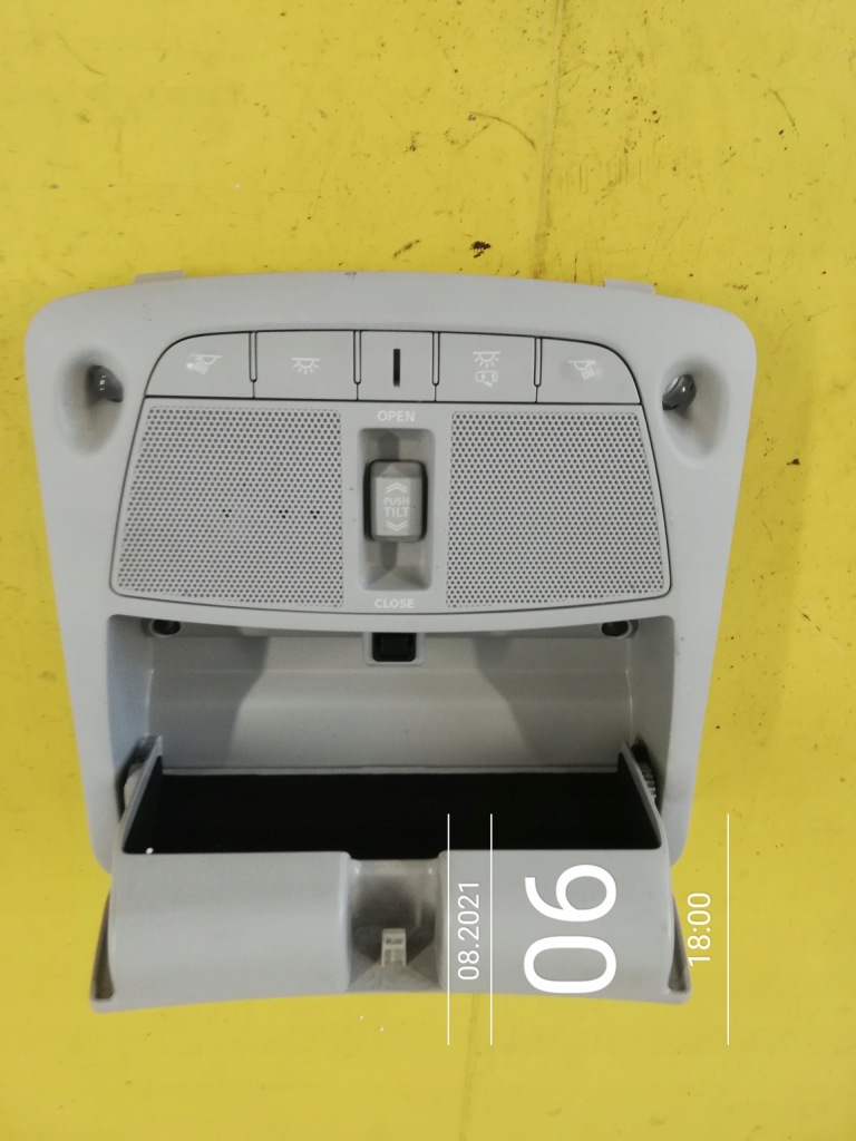 фото №7, Nissan x-trail t-32 лампа освітлення кабіни стельовий бардачок окуляри