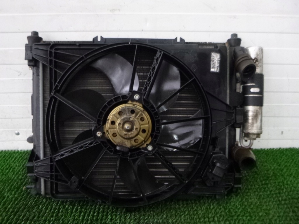 Купити Clio 2 98- 1.4 8v радіатор вентилятор woda кондиціонер