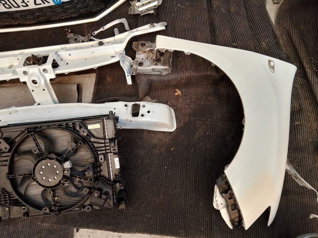 фото №7, Dacia sandero ii lift kompleny полный перед dv369 1.5 blue dci bluedci 2018-