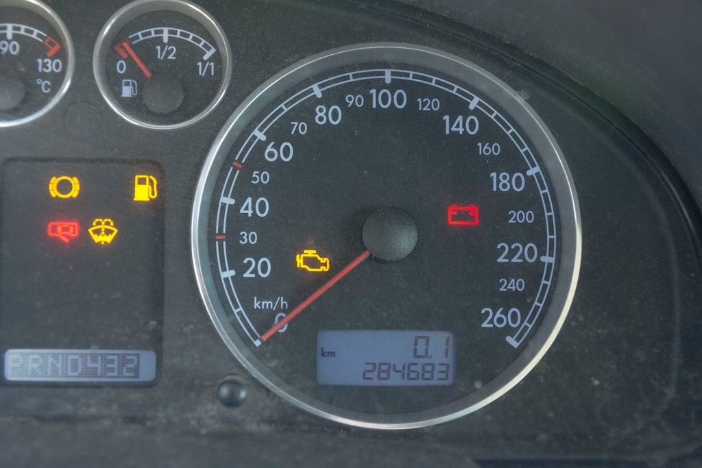 фото №8, Vw passat b5 fl 1.9 tdi счетчик приборы автоматическая коробка передач