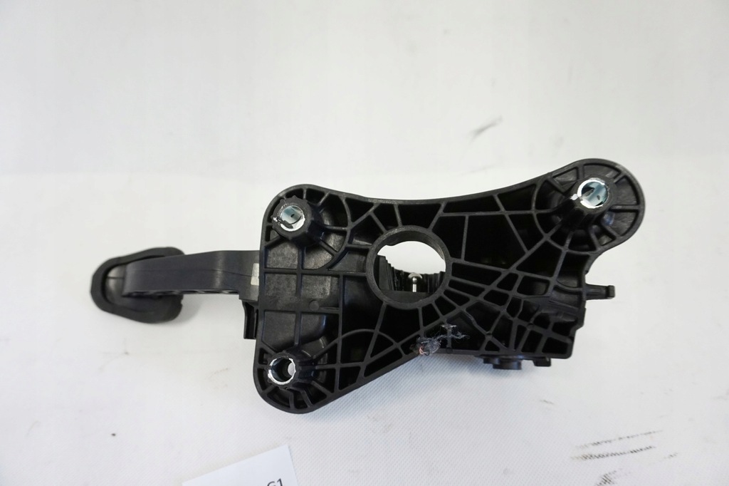 фото №5, Педаль сцепления dacia duster ii 4x4 1.5dci