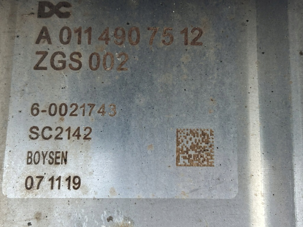 Каталізатор dpf do mercedes actros mp5 a0114907512 Зі Шроту