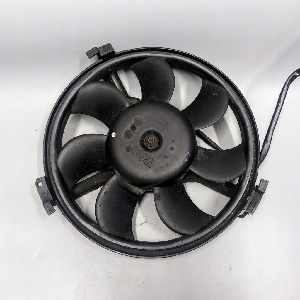 Купить Вентилятор радиатора seat leon vw passat b5 849354v
