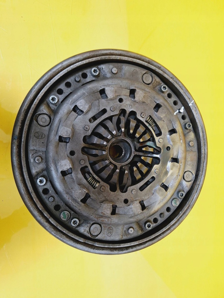 фото №8, Зчеплення комплект маховик з двома масами колесо маховик b20702304 mercedes w168 1.7 cdi nr2