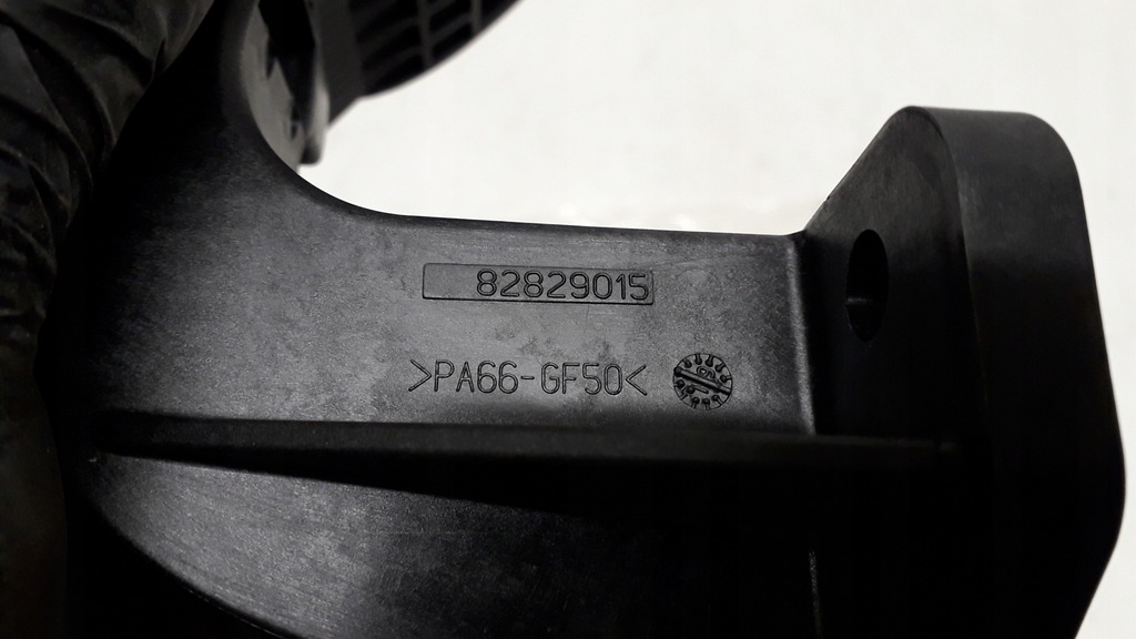 фото №8, Daf lf volvo fl петля кронштейн капот 82829015