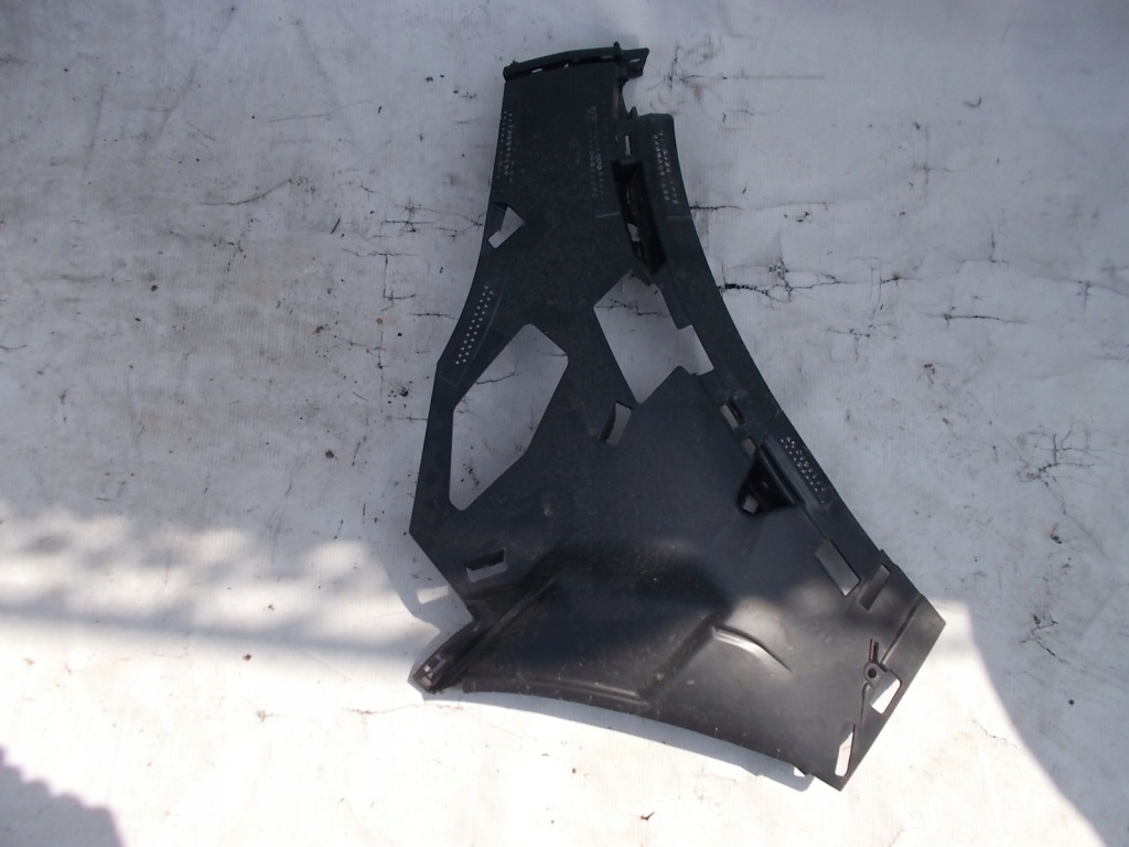 фото №1, Mercedes b glb w247 направляющая бампера левый перед