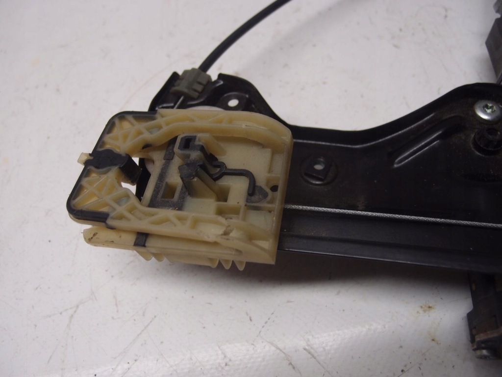 Подъемник стекло левый перед opel adam 13350349 Цена