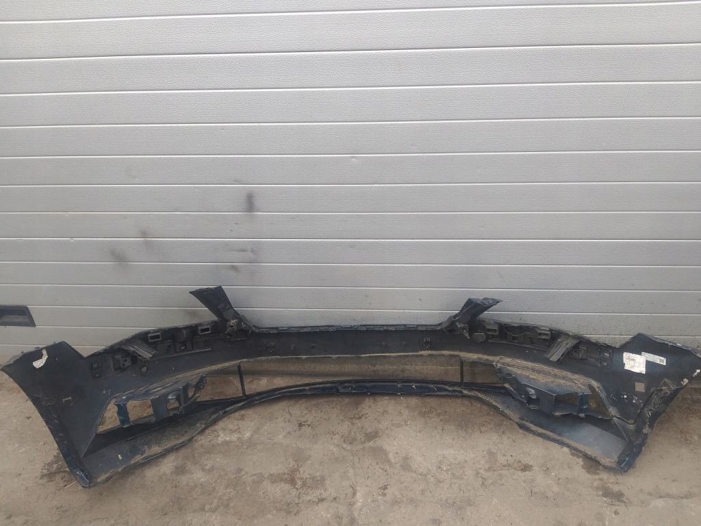 фото №4, Skoda superb iii 3v0 807 221 бампер перед