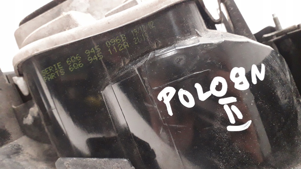 фото №10, Vw polo 4 iv 9n 01- лампа правая задняя 6q6945096b