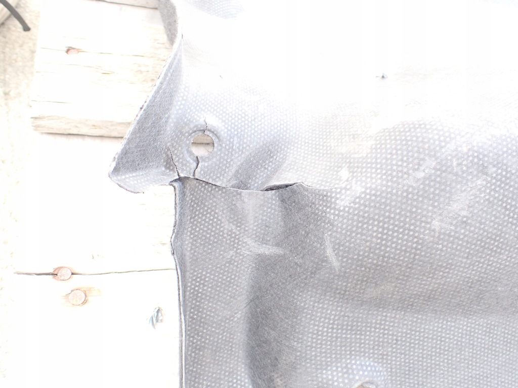 фото №11, Обивка крышки багажника lexus is iii 200t 300 po lift 2018 europa