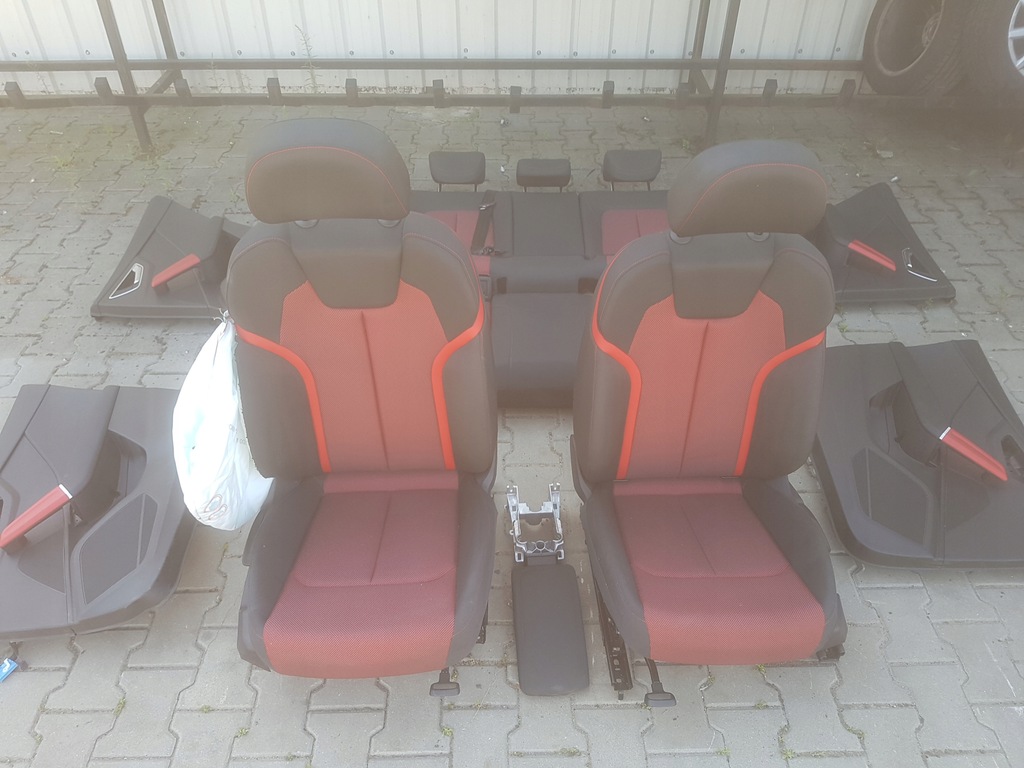 фото №1, Audi q2 16-20r сиденья заднее сиденье обшивки