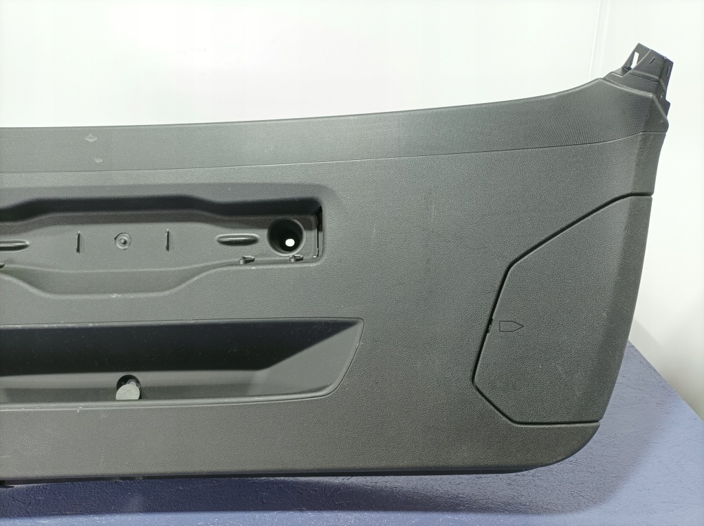 Bmw 1 f40 корпус захист кришки багажника 7456066 в Україні