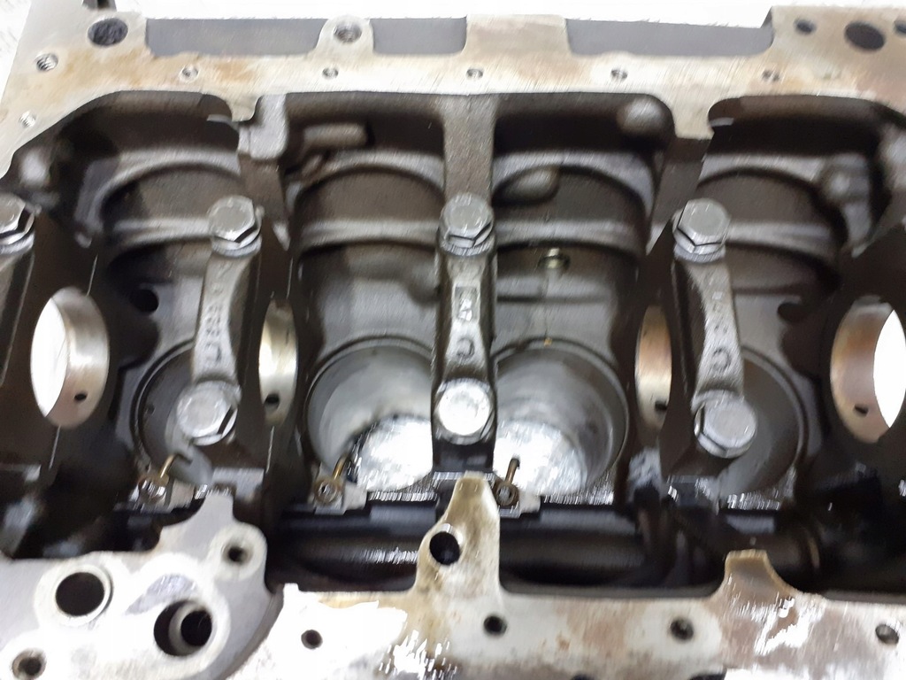 фото №13, Блок двигателя afn audi a4 b5 1.9 tdi 028103021bl